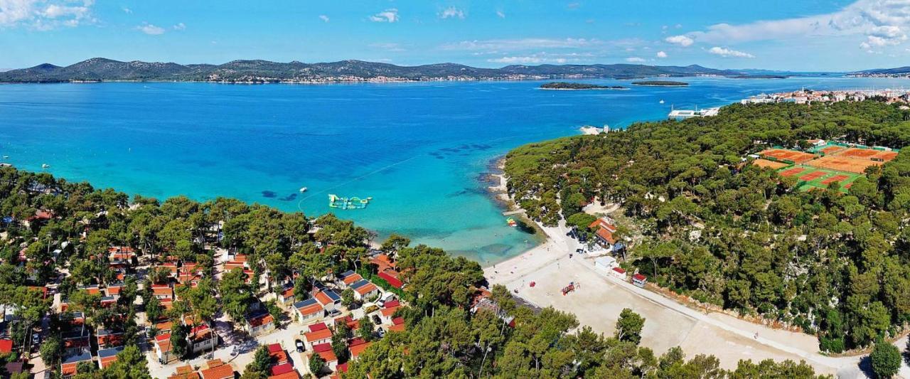 Mobile Home La Vida Biograd Na Moru Bagian luar foto