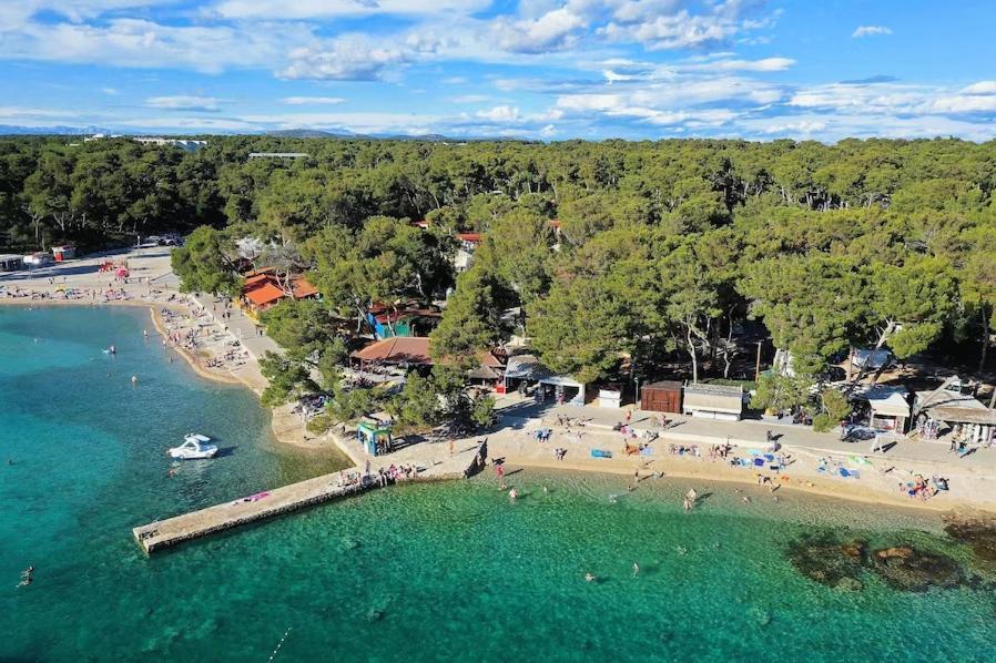 Mobile Home La Vida Biograd Na Moru Bagian luar foto