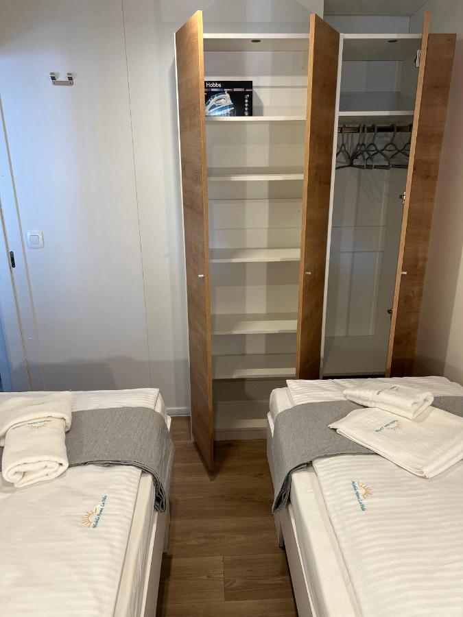 Mobile Home La Vida Biograd Na Moru Bagian luar foto