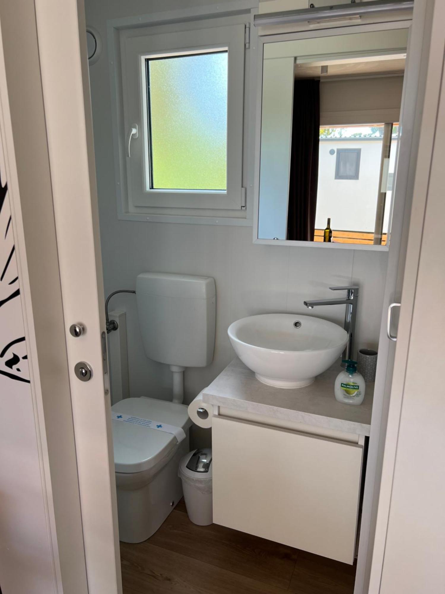 Mobile Home La Vida Biograd Na Moru Bagian luar foto
